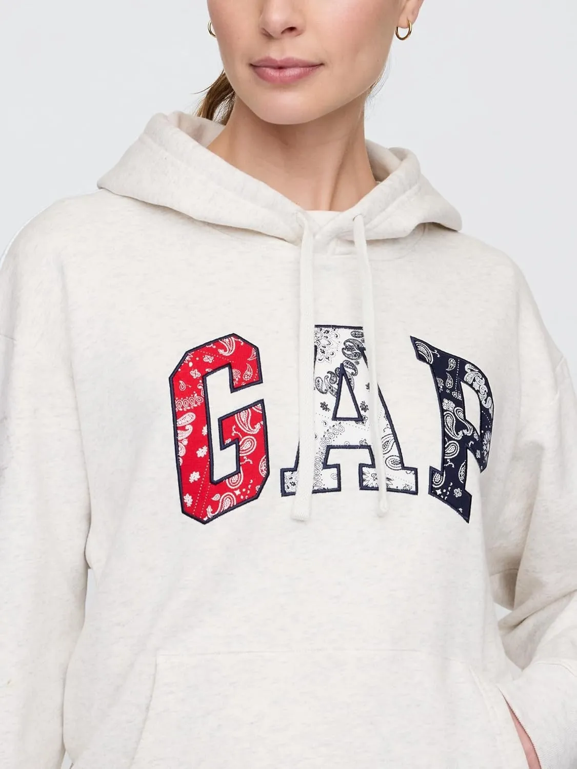 GAP Women's Logo Hoodie Hooded Pull-on Sweatshirt