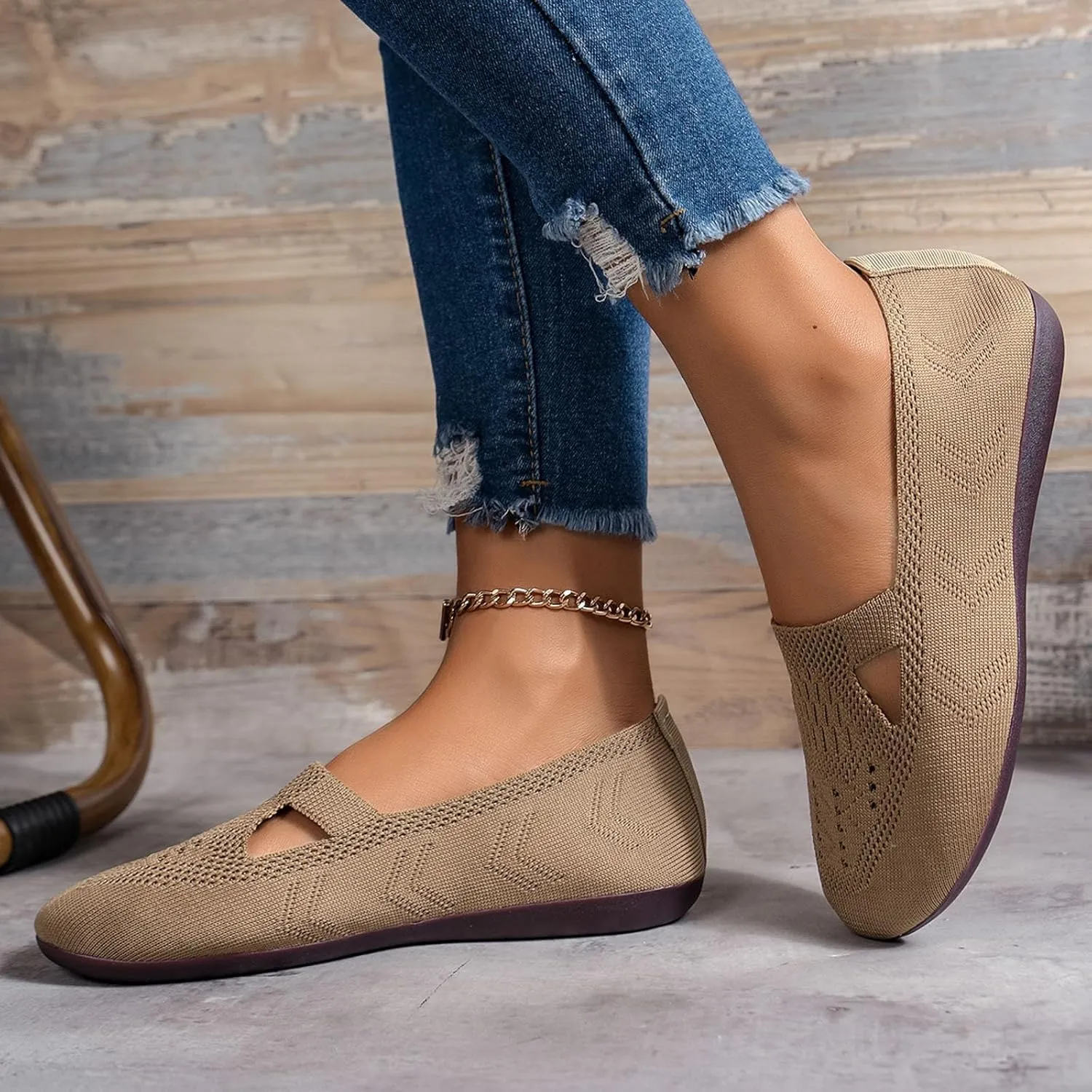 Ladies Breathable Hollow Out Mesh Flat Out Lightweight Large Size Casual Shoes Business Casual Work Shoes for