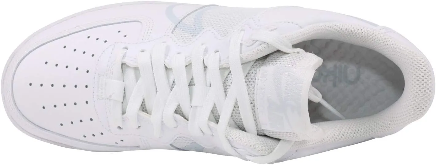NIKE Men's Basketball Shoe