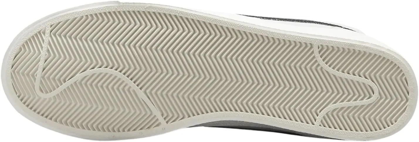 Nike Men's Classic