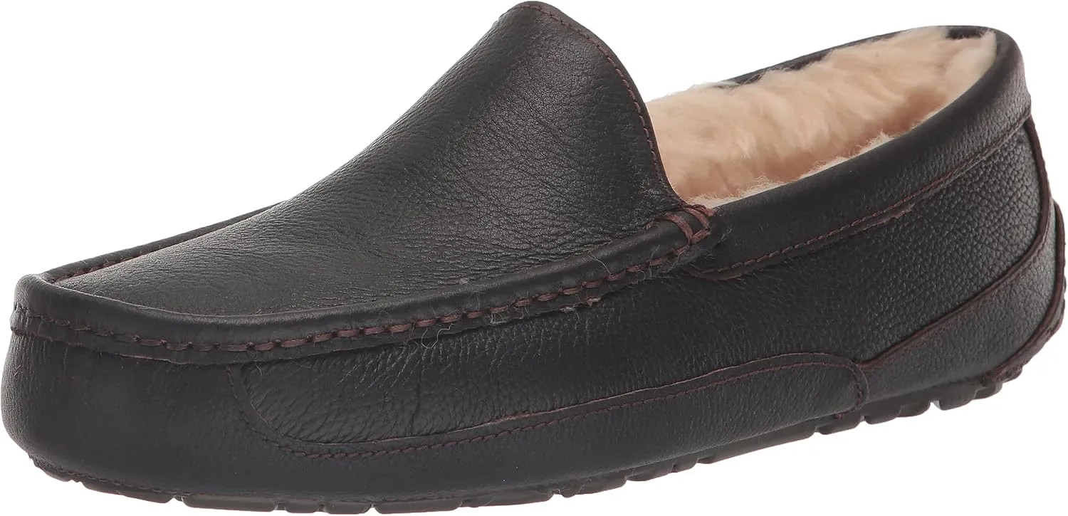 UGG Men's Ascot Slipper