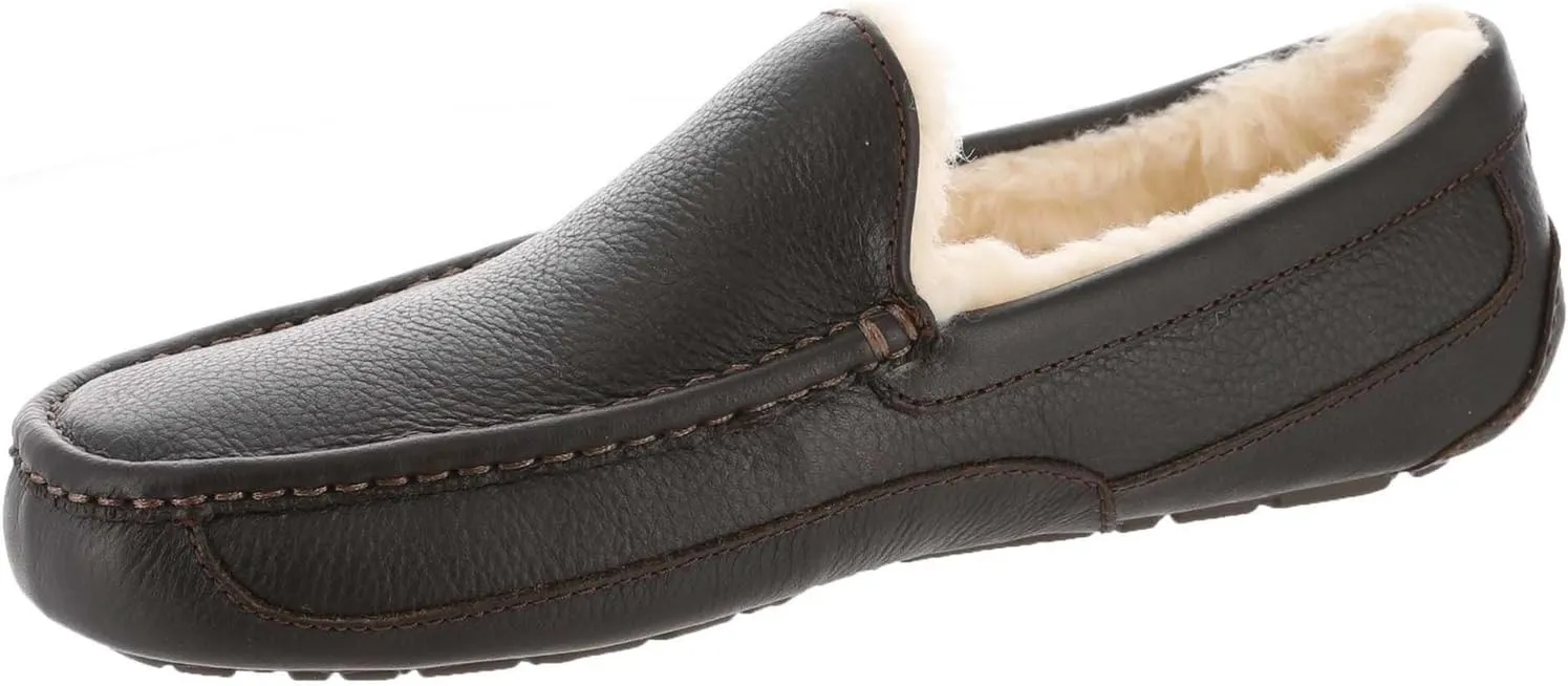 UGG Men's Ascot Slipper