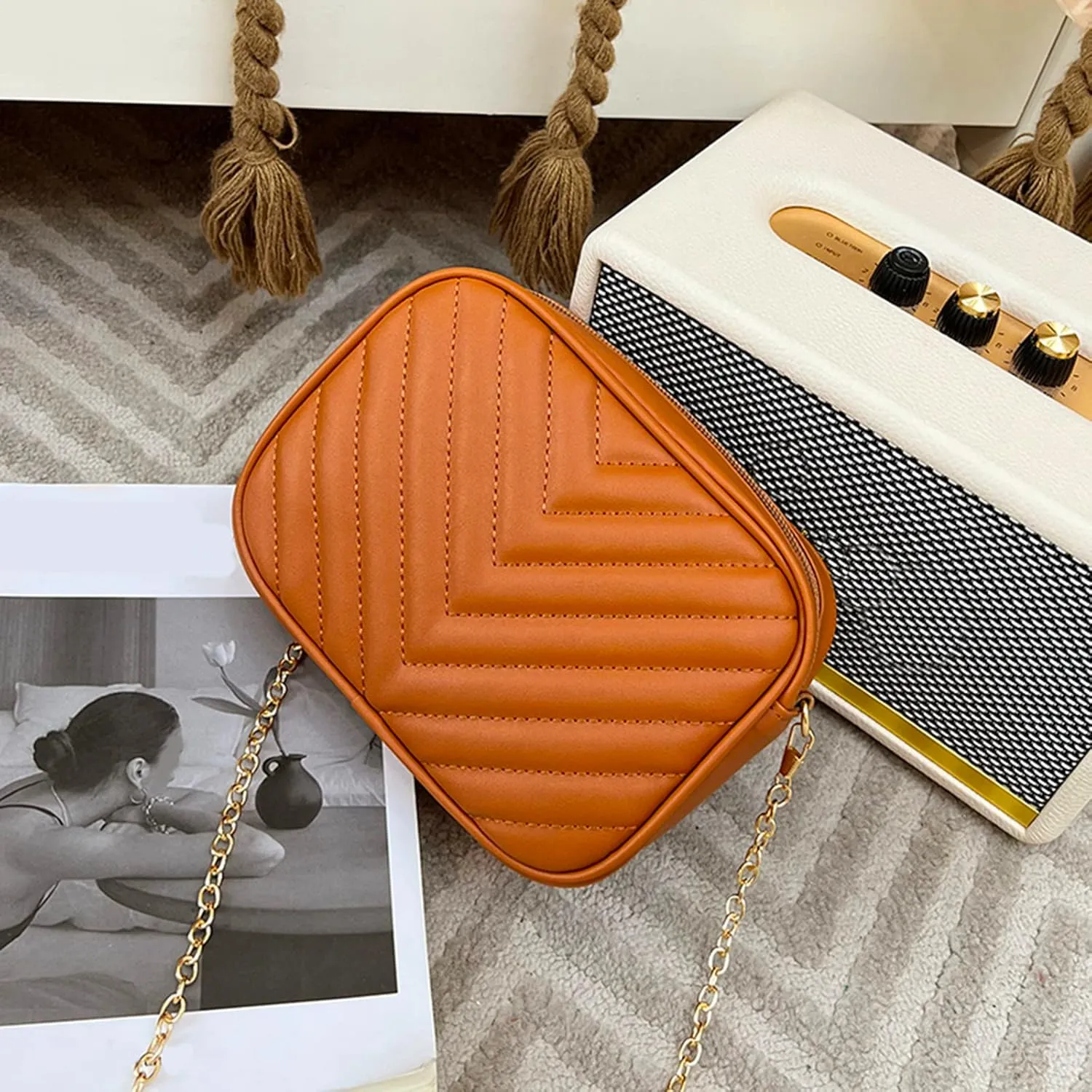 Women Messenger Bag Fashion Simple Trend Chain Shoulder Bag Purse Practical Messenger Bags Hooks (Brown, One Size)