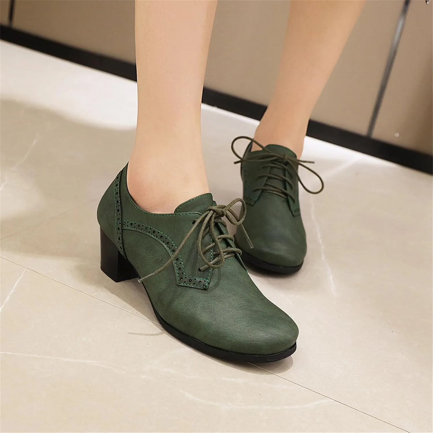 Women's Chunky Lace Up Vintage Oxfords Dress Pumps Closed Round Toe Block Mid Heels Wedding Church Concise Classic Dress All Weather Dating Retro Brogues Shoes
